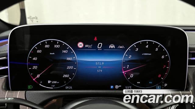 Mercedes-Benz E-класс W214 Exclusive, 2026 8