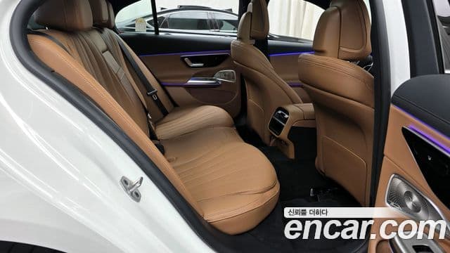 Mercedes-Benz E-класс W214 Exclusive, 2026 12