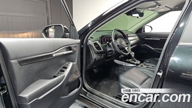 Kia The / новый New Seltos Prestige, 2023 11