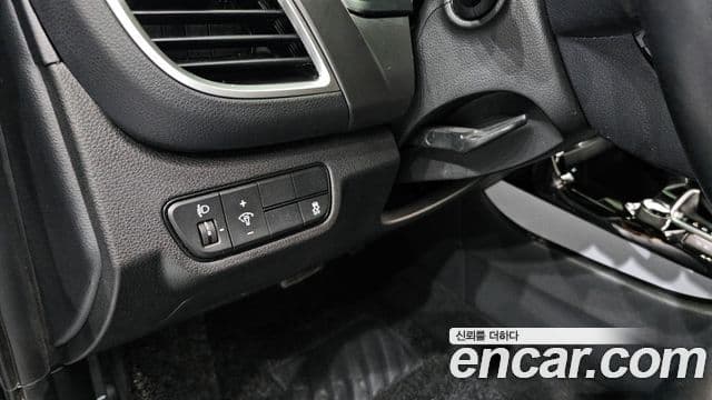 Kia The / новый New Seltos Prestige, 2023 18