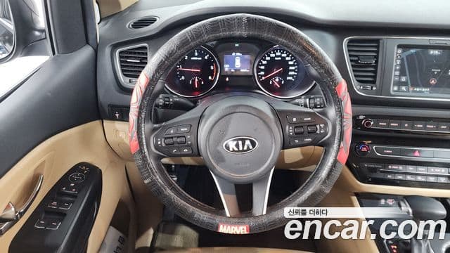 Kia The / новый New Carnival Luxury, 2019 13