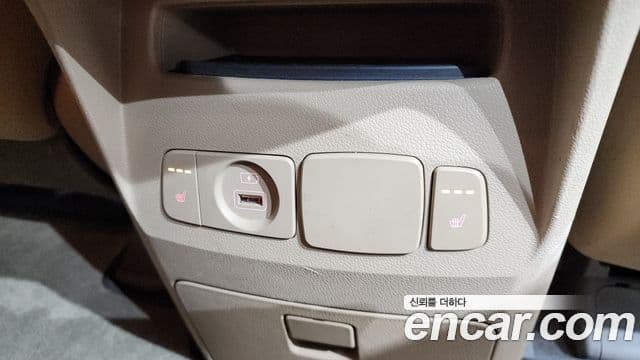 Kia The / новый New Carnival Luxury, 2019 19