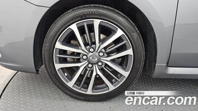 Renault Korea(Samsung) SM7 Nova LPLI 2.0 LPe для людей с инвалидностью, 2017 все фото