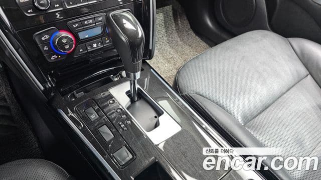 Renault Korea(Samsung) SM7 Nova LPLI 2.0 LPe для людей с инвалидностью, 2017 9