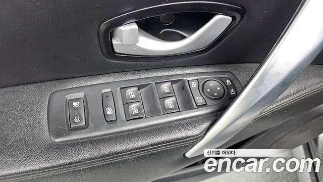 Renault Korea(Samsung) SM7 Nova LPLI 2.0 LPe для людей с инвалидностью, 2017 16