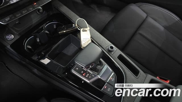 Audi A4 (B9) Premium, 2023 9