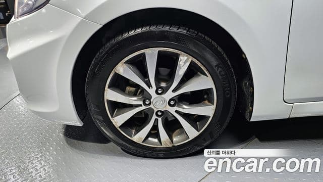 Hyundai Accent(новый кузов / новое поколение) Premium, 2014 все фото