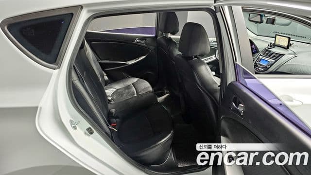 Hyundai Accent(новый кузов / новое поколение) Premium, 2014 12