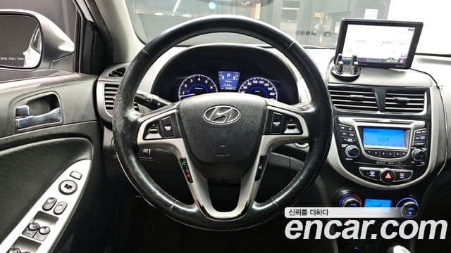 Hyundai Accent(новый кузов / новое поколение) Premium, 2014 13