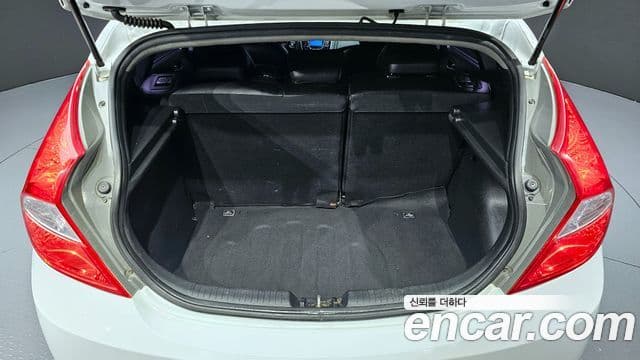 Hyundai Accent(новый кузов / новое поколение) Premium, 2014 20