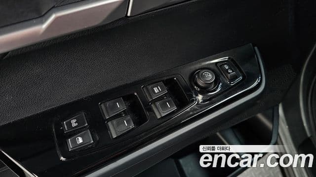 KG모빌리티(SsangYong) Torres T5, 2023 18