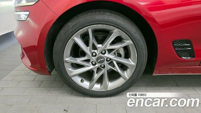 Genesis The / новый New G70, 2022 все фото