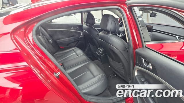 Genesis The / новый New G70, 2022 12