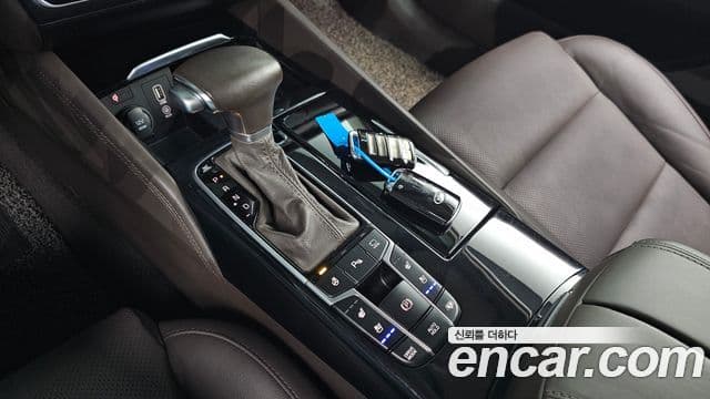 Kia All New K7 3.3 GDI Limited Plus, 2017 9