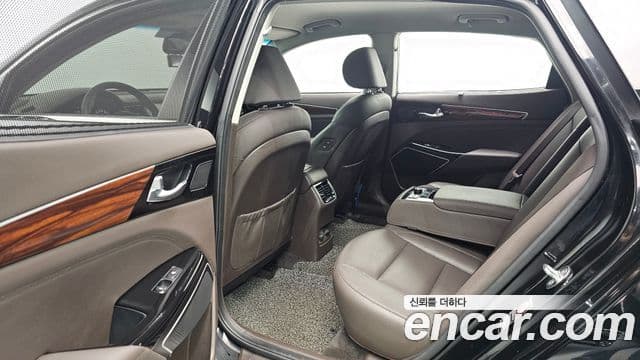 Kia All New K7 3.3 GDI Limited Plus, 2017 12