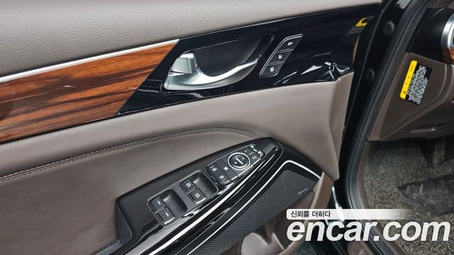 Kia All New K7 3.3 GDI Limited Plus, 2017 17