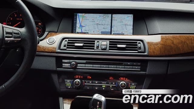 BMW 5시리즈 (F10), 2010 15