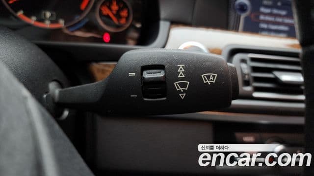 BMW 5시리즈 (F10), 2010 17