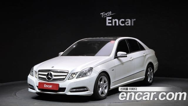 Mercedes-Benz E-класс W212 Avantgarde, 2011 1