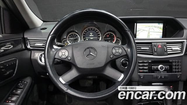Mercedes-Benz E-класс W212 Avantgarde, 2011 13