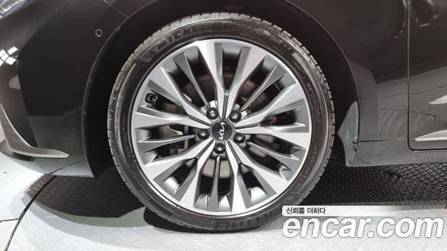 Kia K8 Signature, 2022 все фото