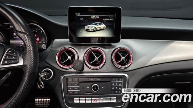 Mercedes-Benz CLA-класс C117 AMG Line, 2018 14