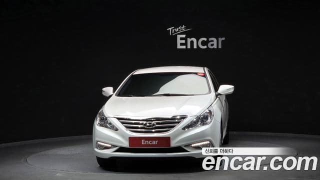 Hyundai Sonata The / новый 브릴리언트 LPI Smart(для людей с инвалидностью), 2014 3