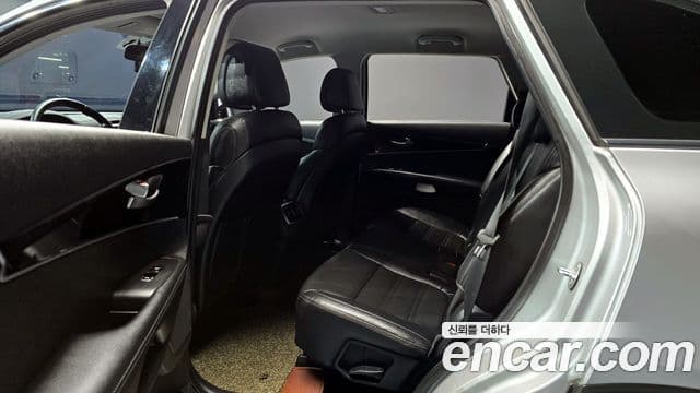Kia All New Sorento Luxury, 2015 13