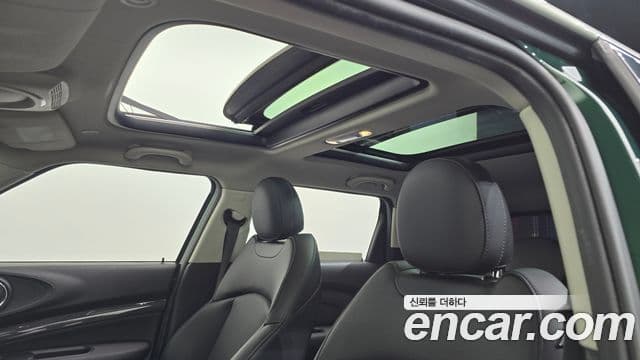 Mini Cooper S 클럽맨 2세대, 2016 19