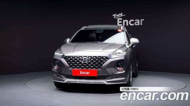 Hyundai Santa Fe TM Inspiration, 2019 3