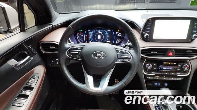 Hyundai Santa Fe TM Inspiration, 2019 13