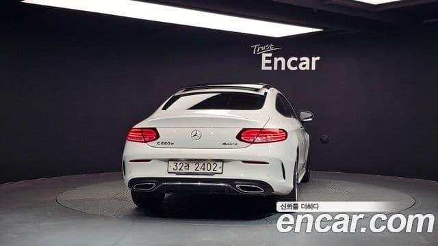 Mercedes-Benz C-класс W205 C220 d 4MATIC купе, 2019 4