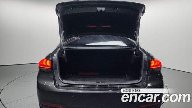 Genesis G80 Premium Luxury, 2018 20