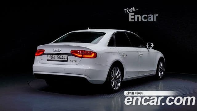 Audi New A4 B8, 2014 2