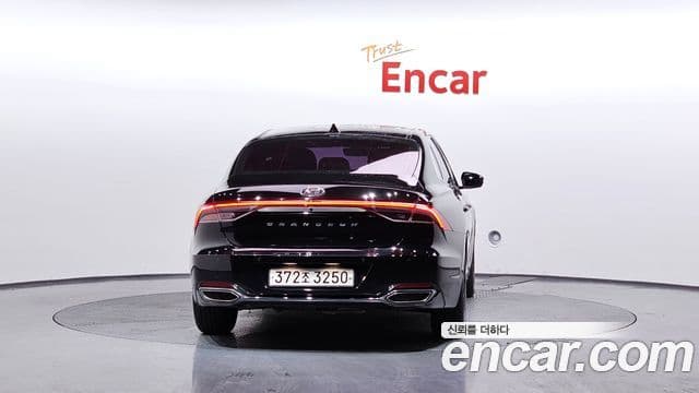 Hyundai The / новый New Grandeur IG Premium Choice, 2020 3