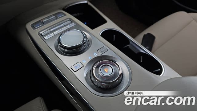 Genesis GV70, 2021 9