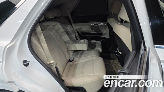 Genesis GV70, 2021 12