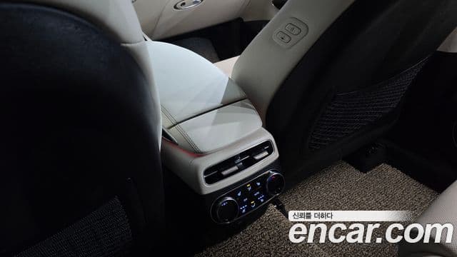 Genesis GV70, 2021 17