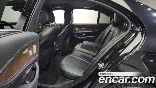 Mercedes-Benz E-класс W213 Exclusive, 2022 11