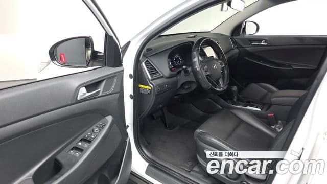 Hyundai All New Tucson Style, 2016 11