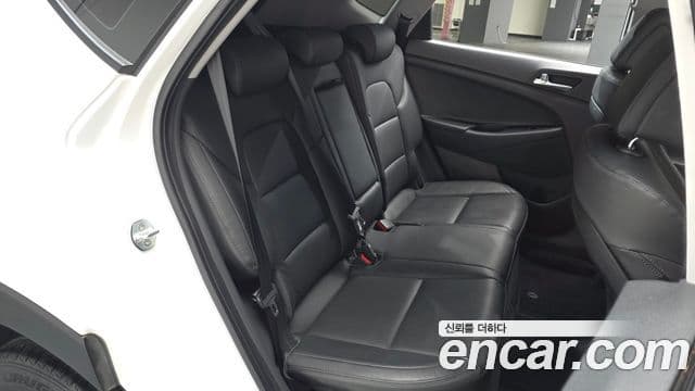 Hyundai All New Tucson Style, 2016 12