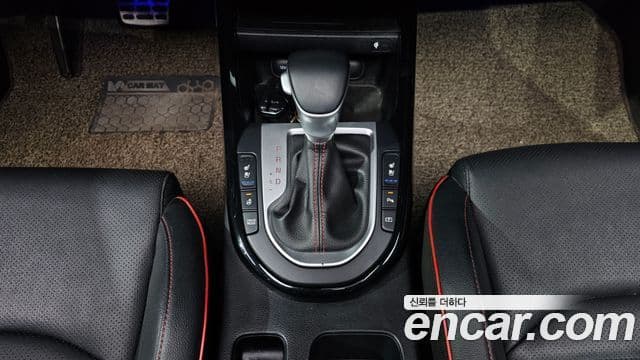 Kia The / новый New K3 2세대 Signature, 2023 9