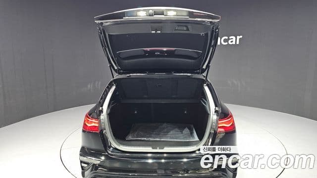 Kia The / новый New K3 2세대 Signature, 2023 20