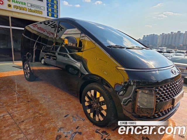 Hyundai Staria Inspiration, 2022 2