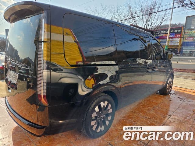 Hyundai Staria Inspiration, 2022 6