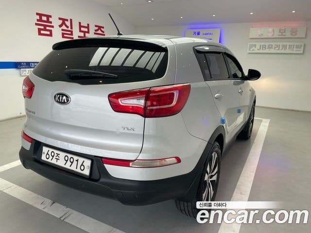 Kia Sportage R люксовая версия, 2013 4