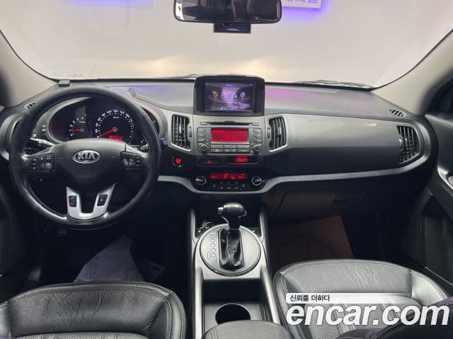 Kia Sportage R люксовая версия, 2013 8