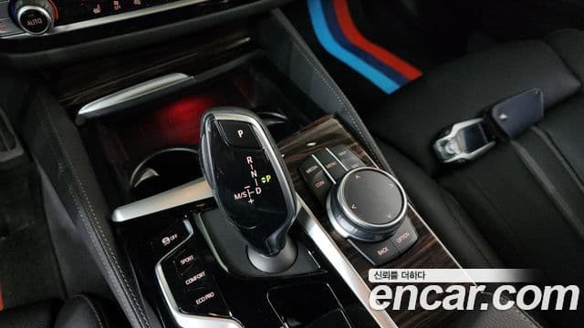 BMW 5시리즈 (G30) 520i M Sport, 2022 9