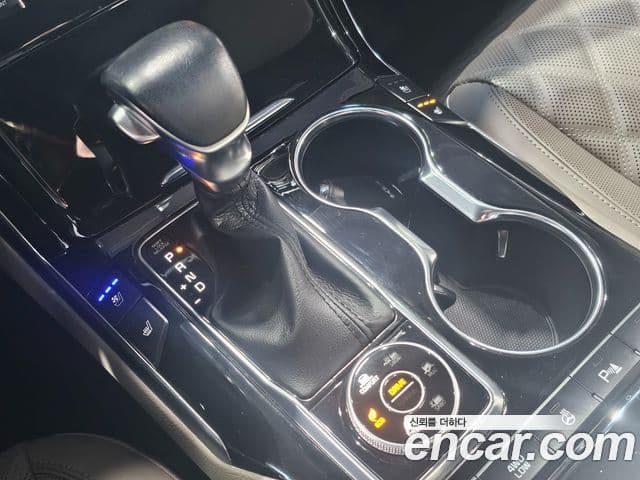 Kia Mohave The / новый Master Masters, 2023 9