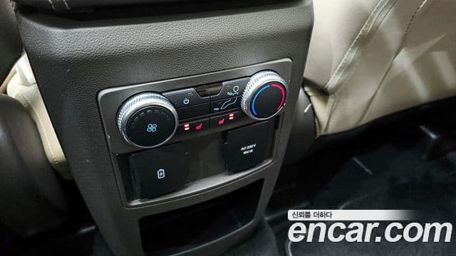 Ford Explorer 6세대 3.0 Platinum 4WD, 2021 18